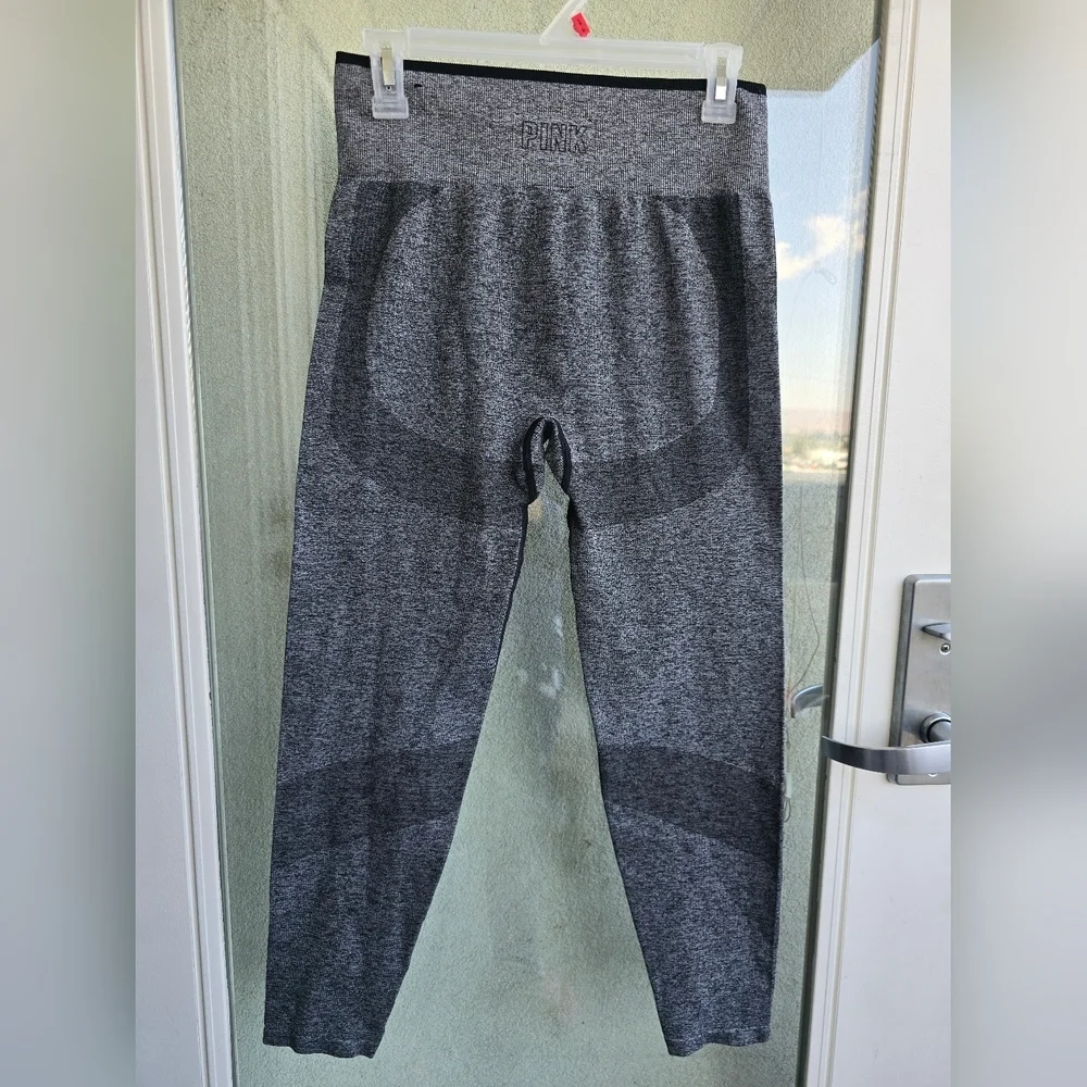 PINK Victoria's Secret Charcoal and Black Leggings - Picture 2 of 6